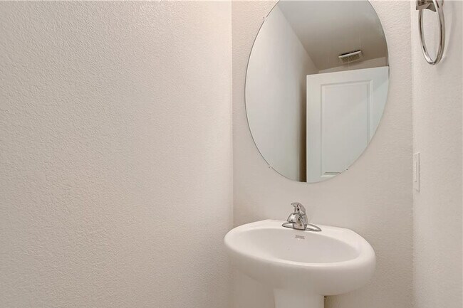 Building Photo - 3638 Via Margarita Ave