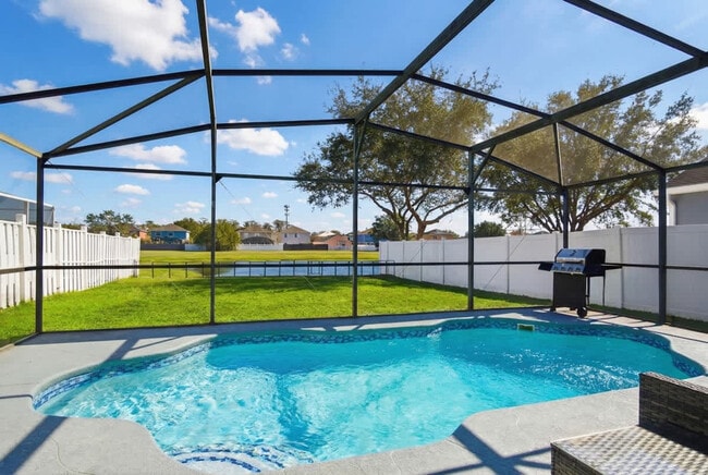 Building Photo - 13115 Ashington Pointe Dr