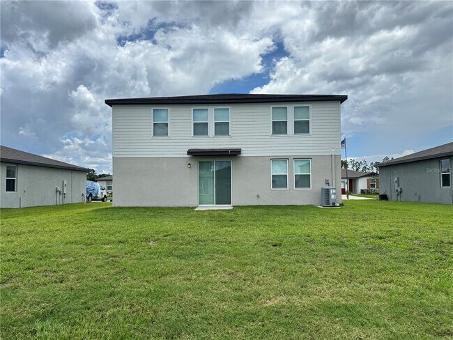 Building Photo - 3505 Bonsilva St