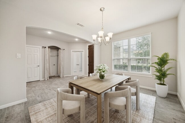 Building Photo - 24918 Meadowthorn Crest Ln