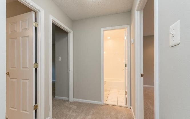 Building Photo - 3052 Choctaw Ridge Ct