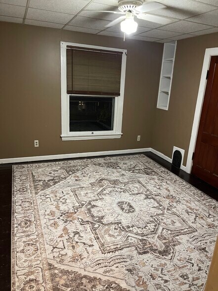 Building Photo - 245 Whittier Ave