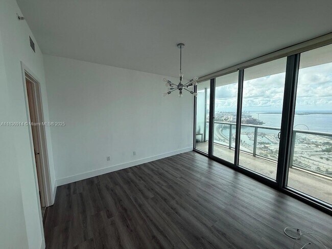 Building Photo - 888 Biscayne Blvd