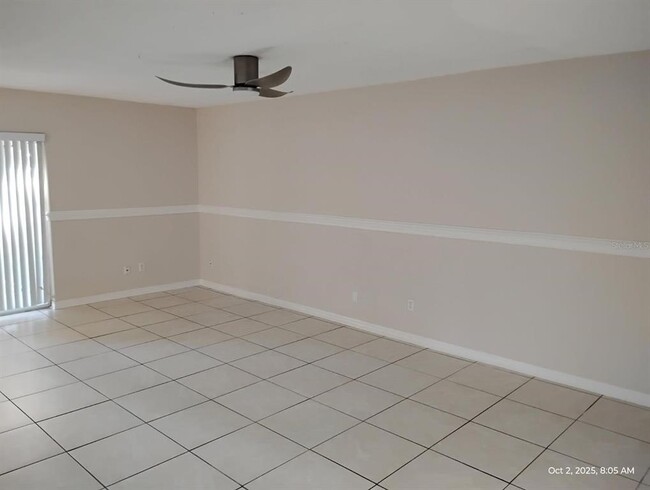 Building Photo - 7627 Dolonita Dr