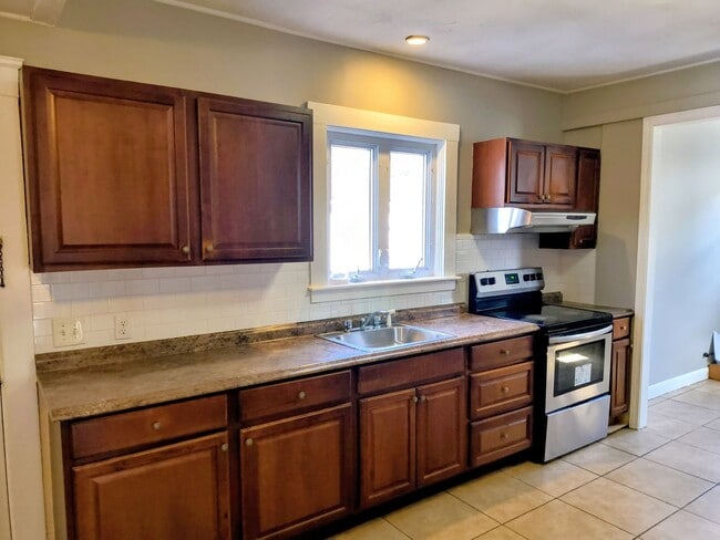 Building Photo - *****Cranston/Eden Park – Four Bed Duplex - $3,295*****