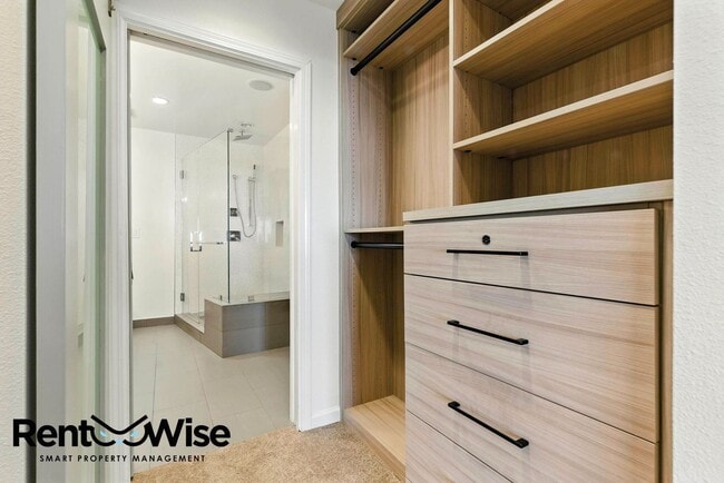 Building Photo - 14 Marlin Cove