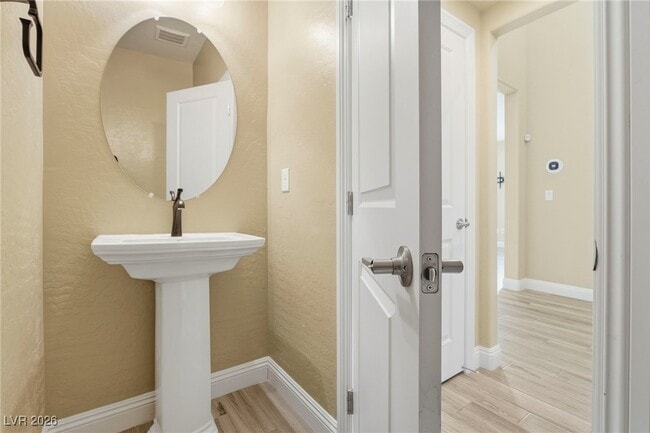 Building Photo - 2198 Trivero St