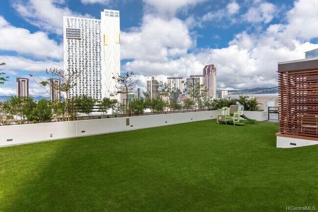 Building Photo - Aalii High Floor 1 bedrrom, 1 bath, 1 parking
