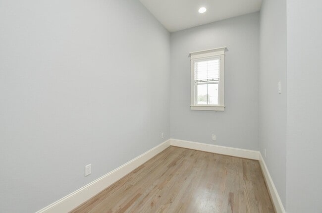 Building Photo - 2511 Judiway St