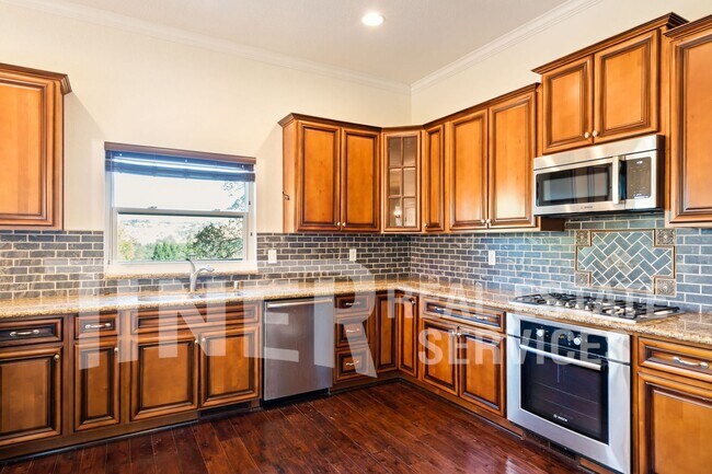 Building Photo - Stunning Views 4 Bedroom El Dorado Hills Gem