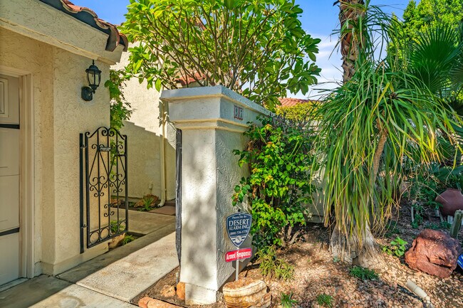 Building Photo - 37 Santo Domingo Dr