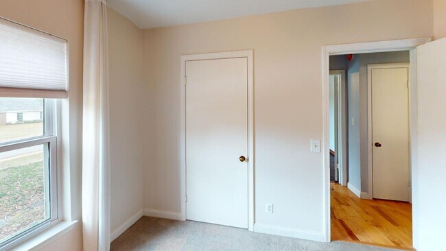 Building Photo - Beautiful 3-Bedroom Home in a Quiet Neighborhood – Great Value & Location!