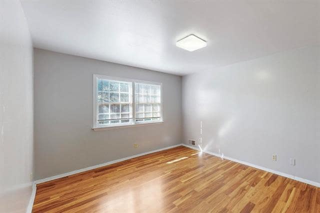 Building Photo - 7948 Habersham Ln