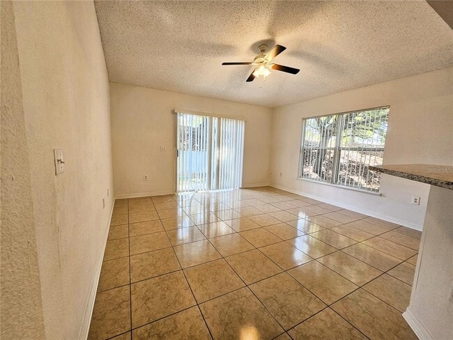 Building Photo - 921 Bristle Cone Ct