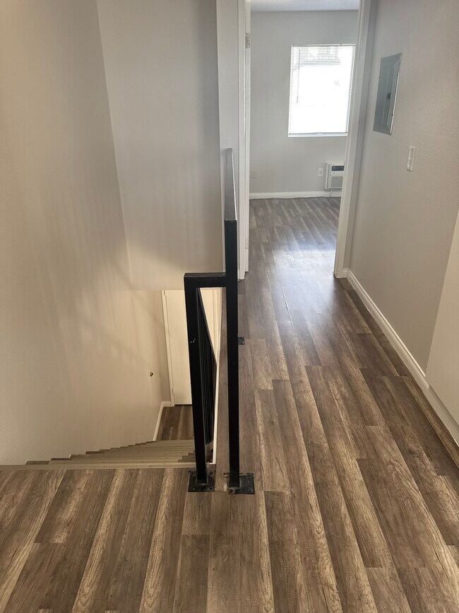 HALLWAY TO MASTER - 522 N Serrano Ave