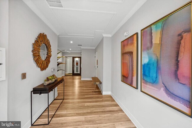 Building Photo - 1675 Bandit Loop