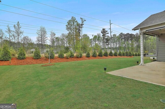 Building Photo - 330 Elkins Pl