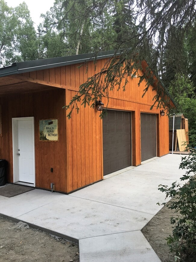 Building Photo - 32992 Johnsons Dr