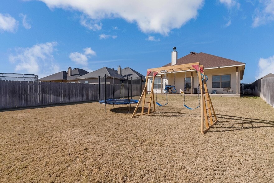 Building Photo - 7531 Salerno Ct