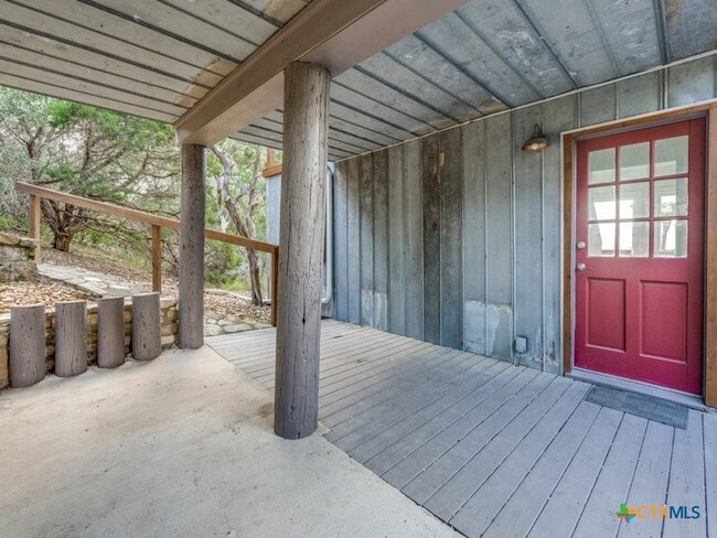 Building Photo - 238 Ledgeview Dr