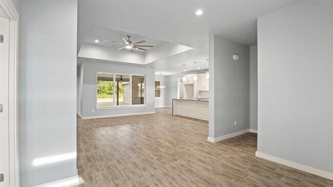 Building Photo - 214 Olde Ml Ct