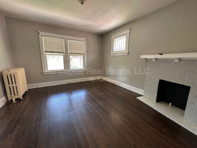 Building Photo - 6715 Bartmer Ave