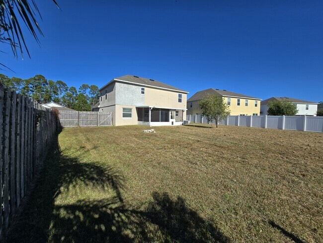 Building Photo - 127 Cedar Cir Dr