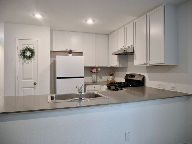 Building Photo - 7627 Chancery Gate