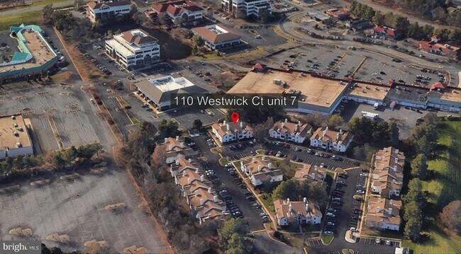 Building Photo - 110 Westwick Ct