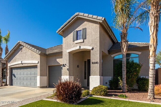 Building Photo - 10440 W Cashman Dr