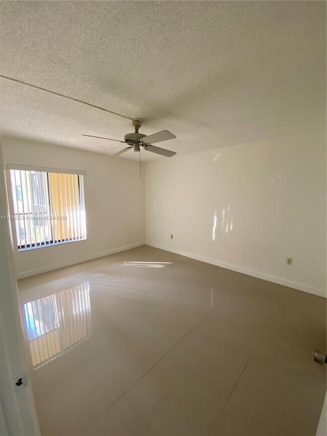 Building Photo - 8015 SW 107th Ave