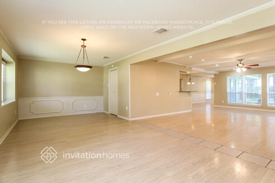 Building Photo - 5803 Old Lodge Dr