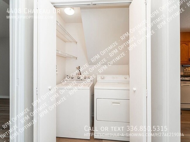 Building Photo - 4408 Chateau Dr