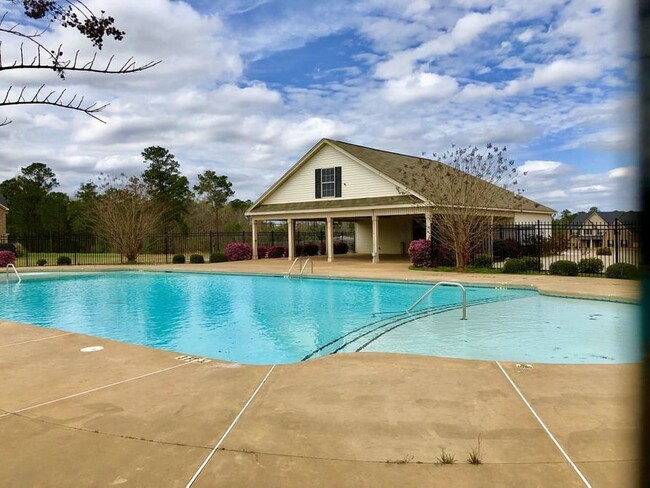 Building Photo - 13 Old Glory Way