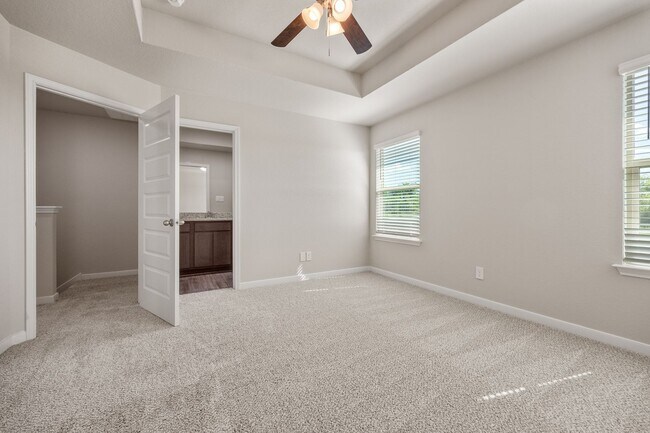 Building Photo - Modern 3-Bed, 2.5-Bath Townhome in New Bra...