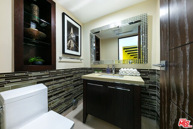 Building Photo - 2351 Mt Olympus Dr