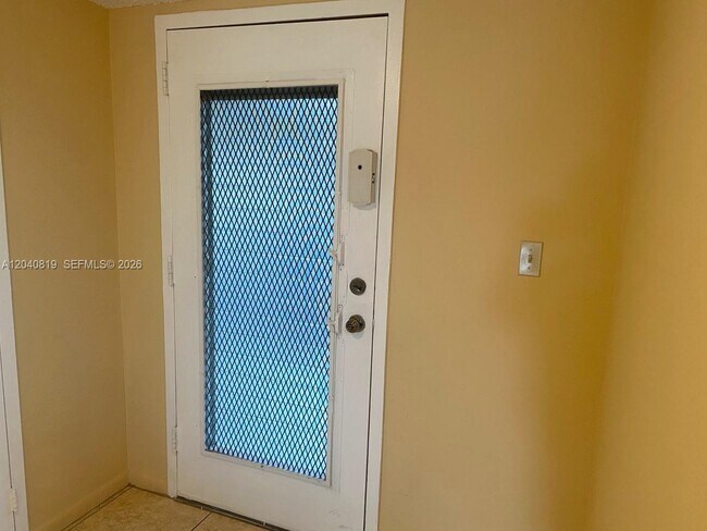 Building Photo - 1810 SW 81st Ave