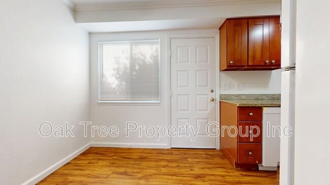 Building Photo - 623 F St