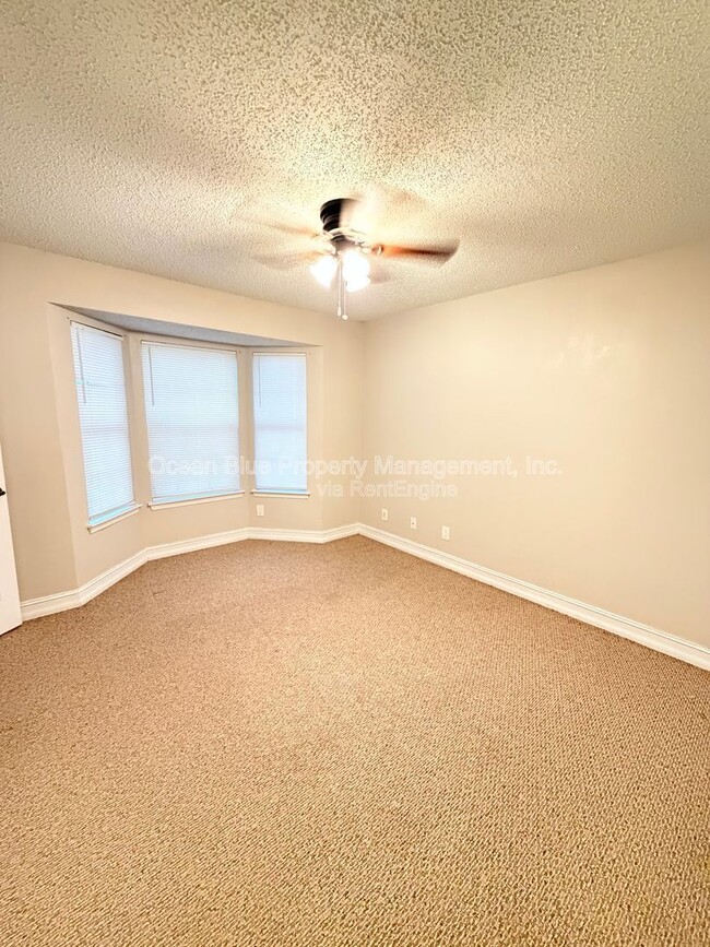 Building Photo - 2302 S Maki Rd