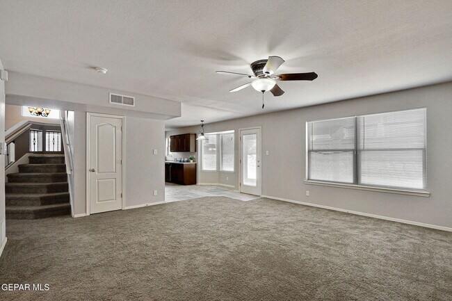 Building Photo - 1290 Hidden Bend Pl