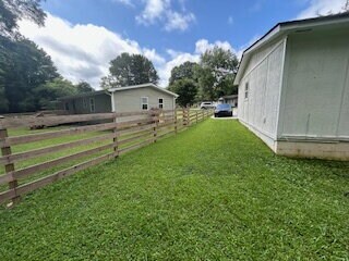 Building Photo - Now Showing for August 1st Move-In