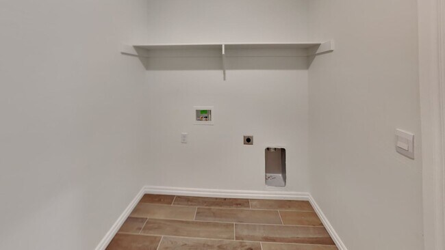 Building Photo - Amazing Brand New 4 Bedroom Home in Mustan...