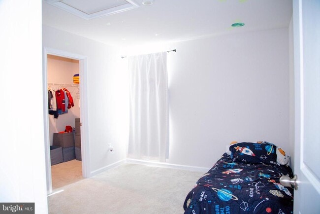 Building Photo - 540 Old Potomac Church Rd