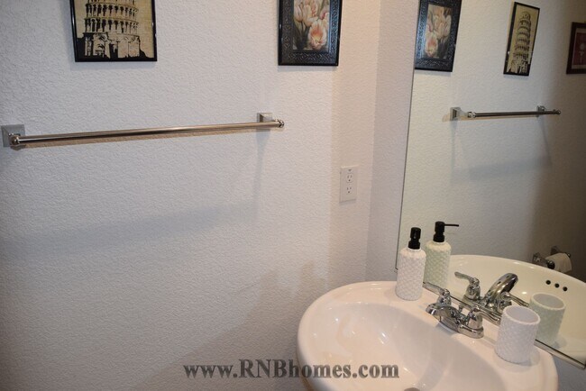 Building Photo - 5510 Brinef Dr