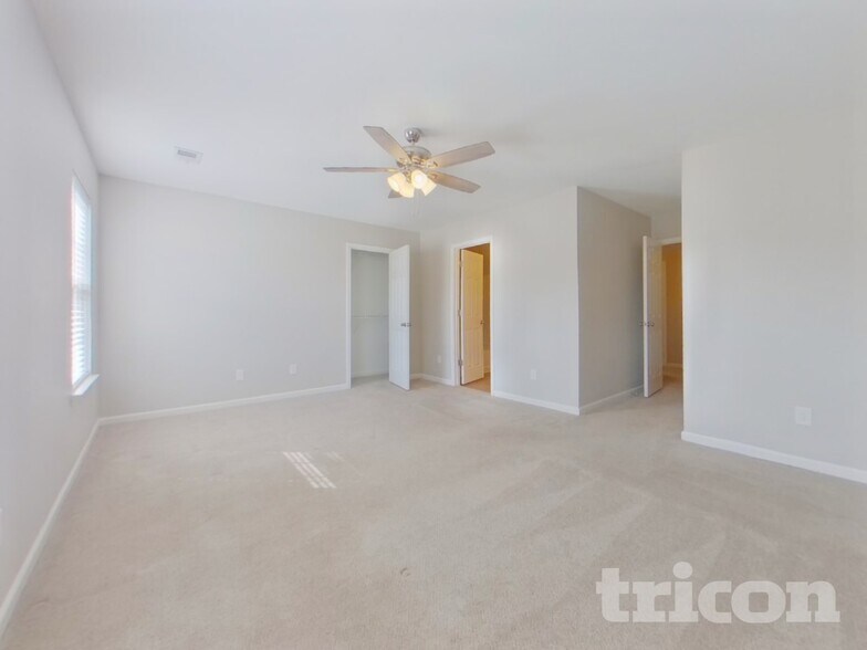 Building Photo - 430 Grand National Ln