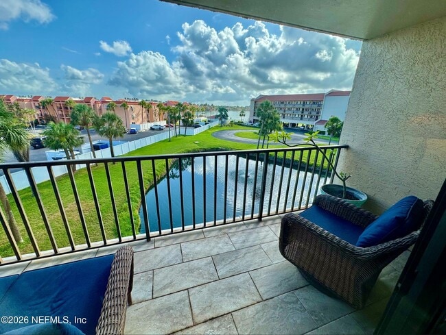 Building Photo - 8711 Blind Pass Rd