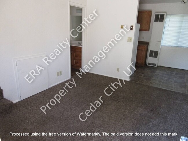 Building Photo - Move-In Discount - 2 bedroom, 1.5 bathroom, 2 Story Apartment