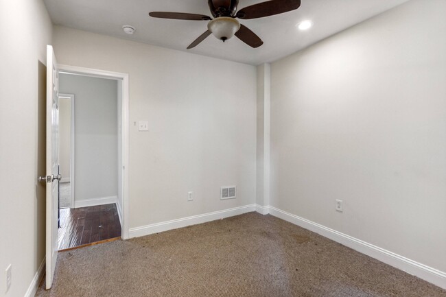 Building Photo - 2003 N Cleveland St