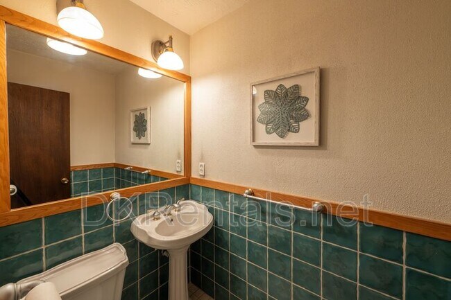 Building Photo - 3787 Etna Dr