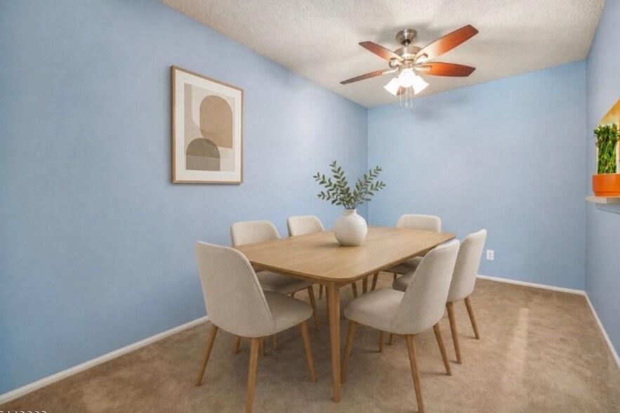 Building Photo - 341 Penns Way